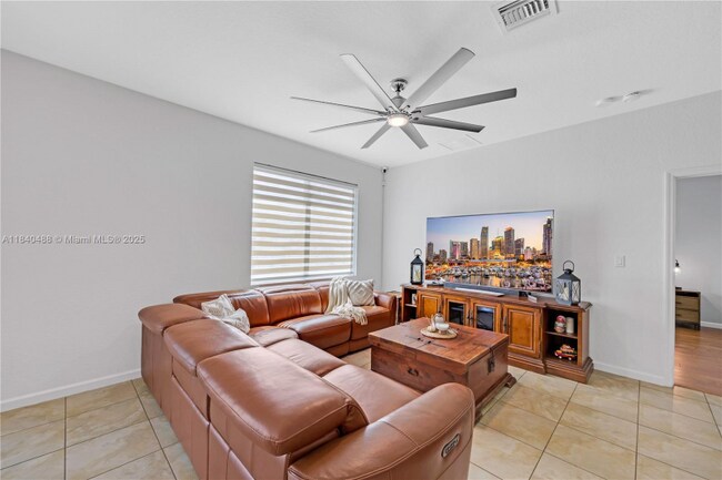 Foto del edificio - 3432 NE 2nd St