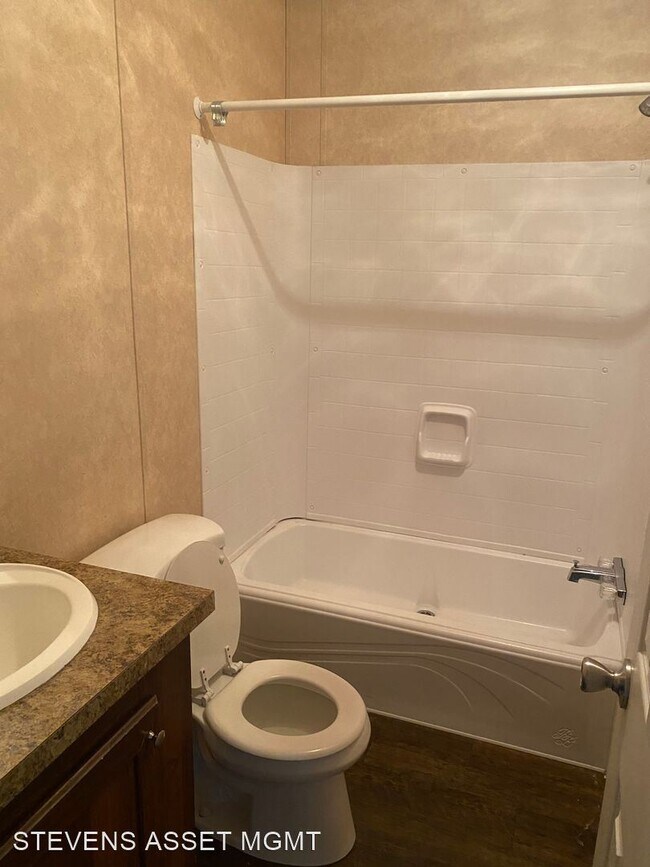 Foto del edificio - 3 br, 2 bath House - 8836 Dixie-Blanchard Rd.