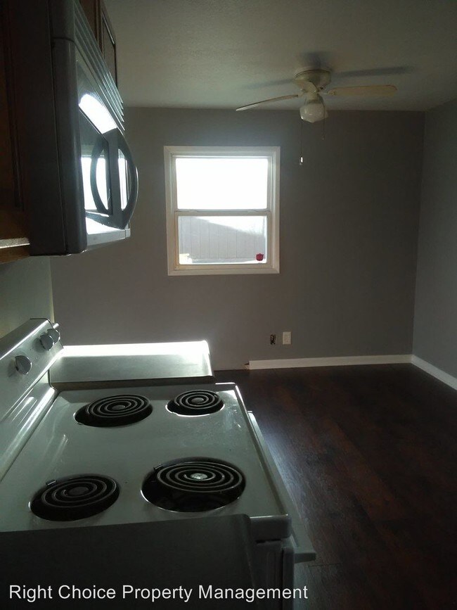 Building Photo - 3 br, 1 bath House - 7818 NE 51st Terrace