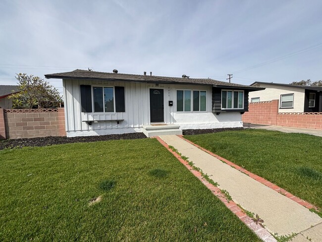 Foto del edificio - Totally remodeled Buena Park home availabl...