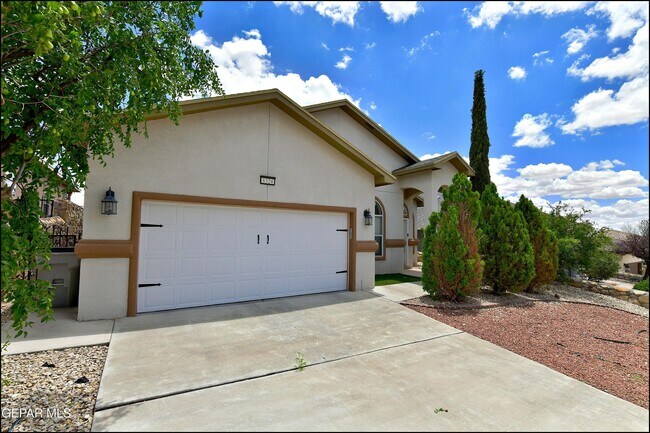 Foto del edificio - 6324 Franklin Gate Dr