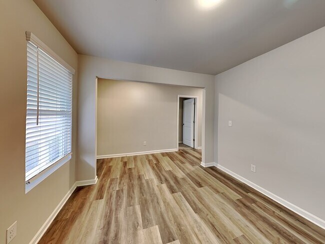 Foto del edificio - 15 Blake Ave