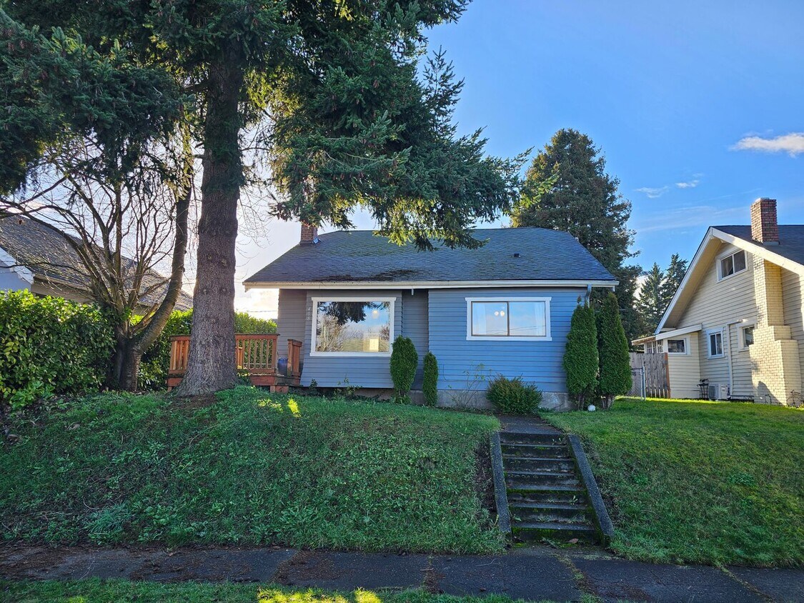 408 S 46th St, WA 98408 House Rental in WA