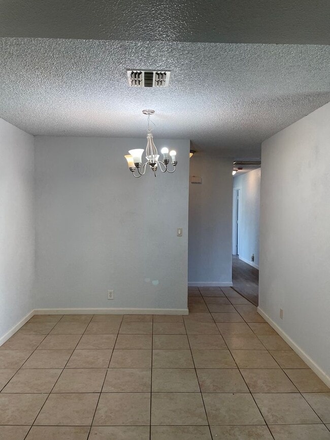 Foto del edificio - Move-In Ready 4 Bedroom Home!