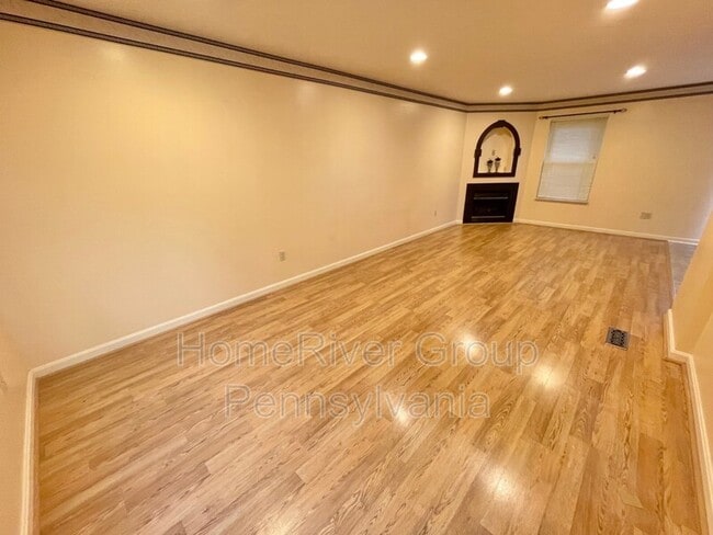 Foto del edificio - 304 Moosehead Dr
