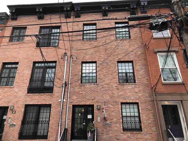 Foto del edificio - 615 Bloomfield St