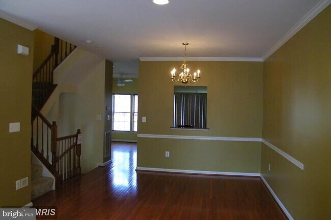 Building Photo - 4131 Fairfax Center Creek Dr