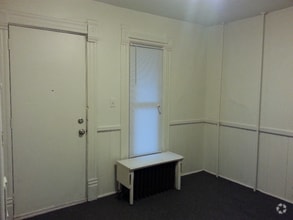 Building Photo - 1575 Coit Ave NE