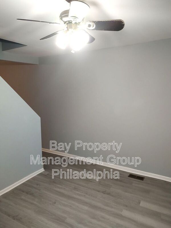 Building Photo - 1432 S Colorado St