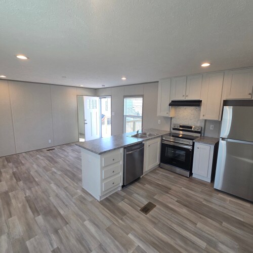 Foto del edificio - 7803 St Andrews Church Rd