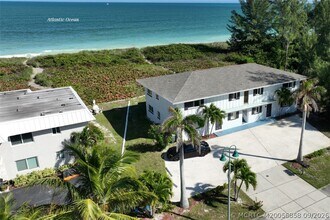 Building Photo - 1156 S Ocean Dr
