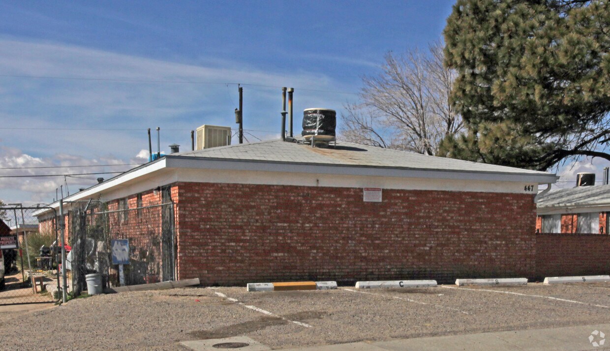Primary Photo - 435-447 Dallas St SE