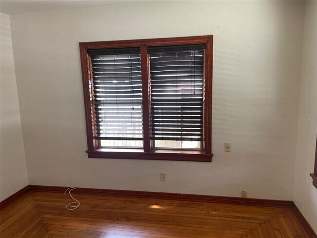 Foto del edificio - 1429 35th Ave N