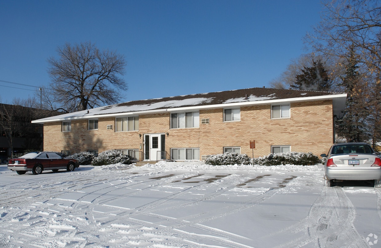 Building Photo - 2124 4th Ave