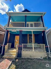 Building Photo - 2726 Belleview Ave