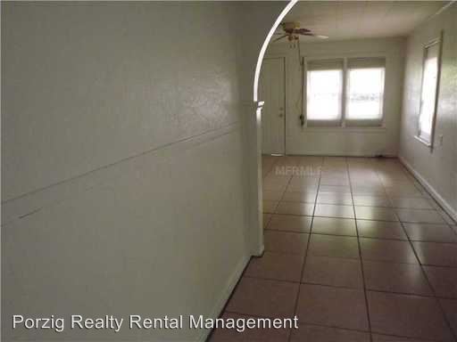 Foto del edificio - 1506 W 3rd St