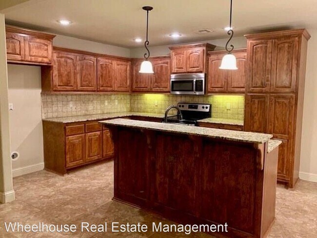 Building Photo - 4 br, 2 bath House - 1905 Candlewood Street