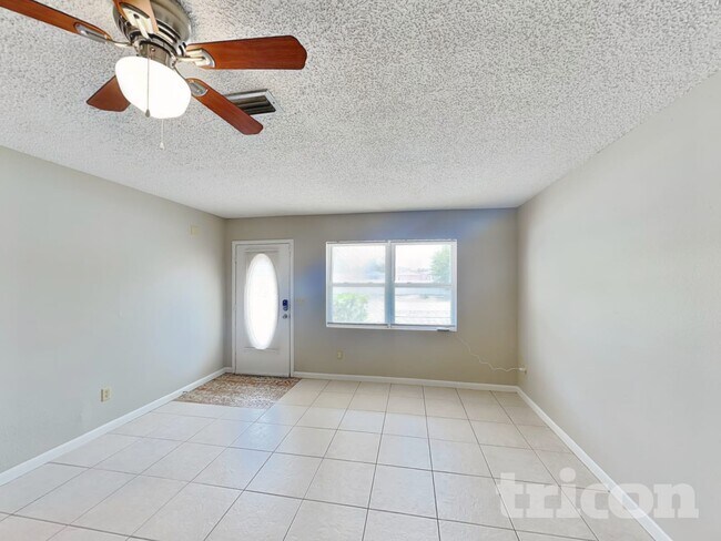 Foto del edificio - 508 Cedar Grove Dr