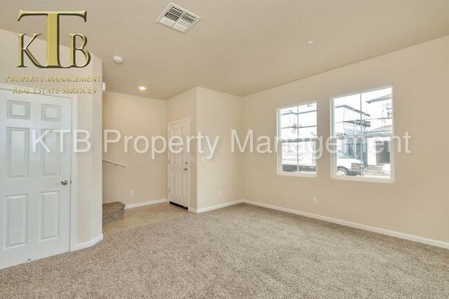 Foto del edificio - 260 Maidenbrook Ln