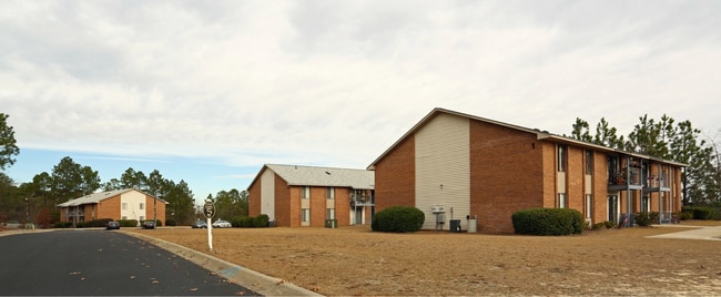 Building Photo - Comfort & Convenience at Westfield Gardens Lexington - 357G