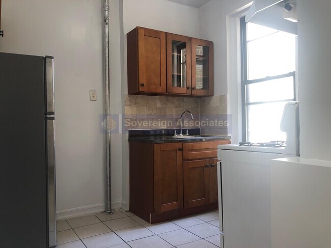 Foto del edificio - 614 West 152nd Street