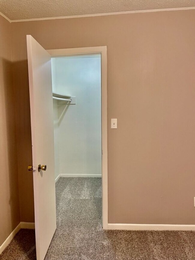 Foto del edificio - 410-412 N 6th Street