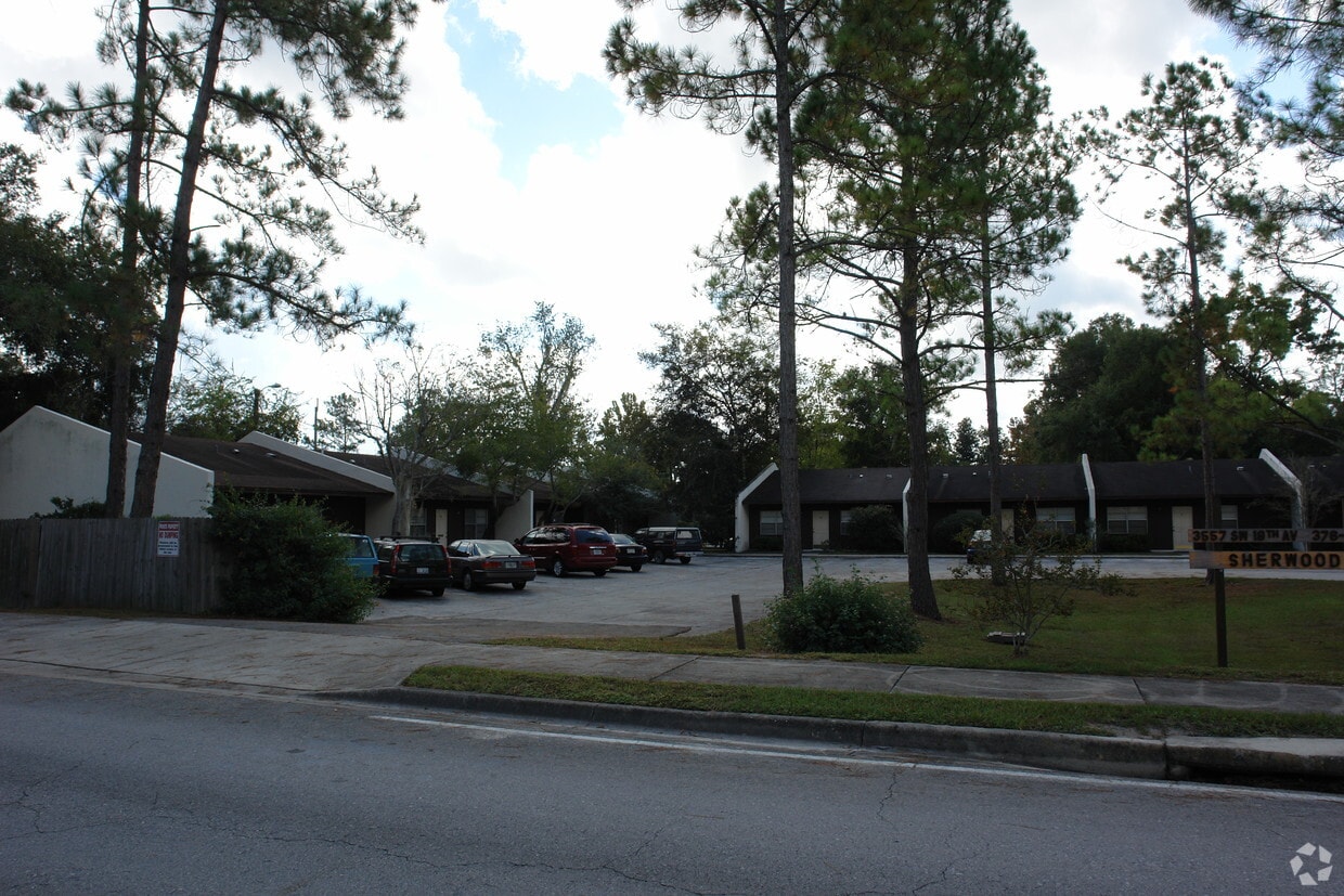 Building Photo - SHERWOOD APARTMENTS