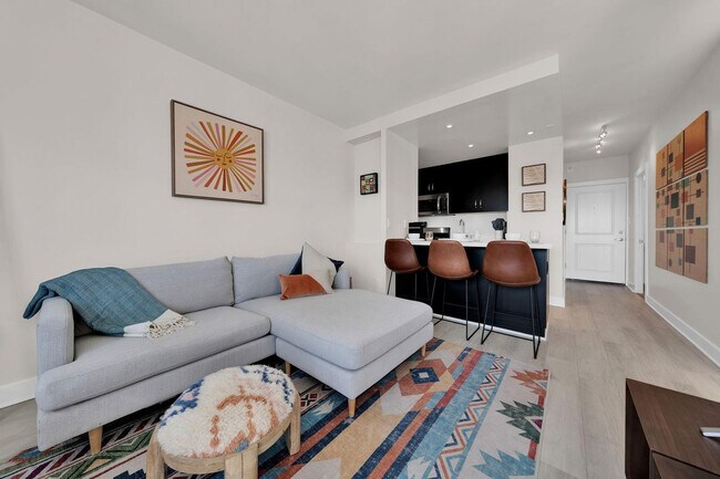 Foto del edificio - 899 Pine St