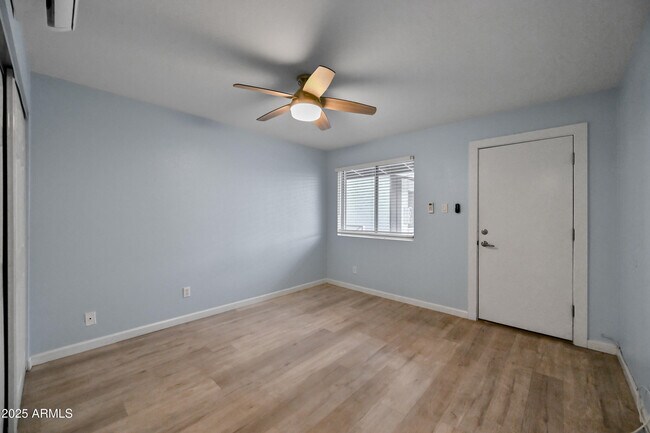 Building Photo - 3025 N 32nd St