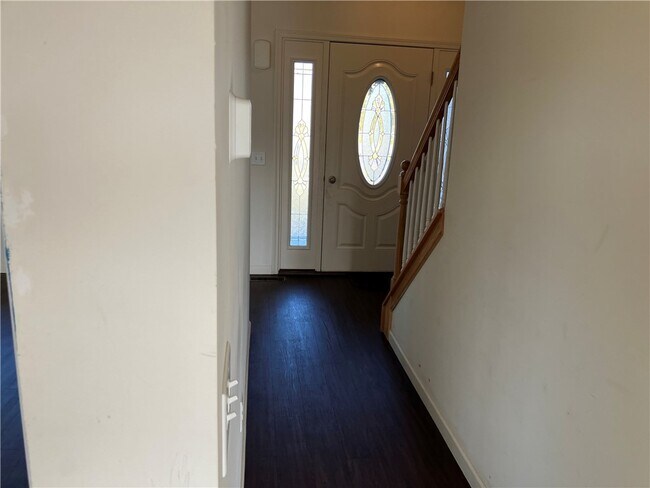 Foto del edificio - 81 Beaver Rd