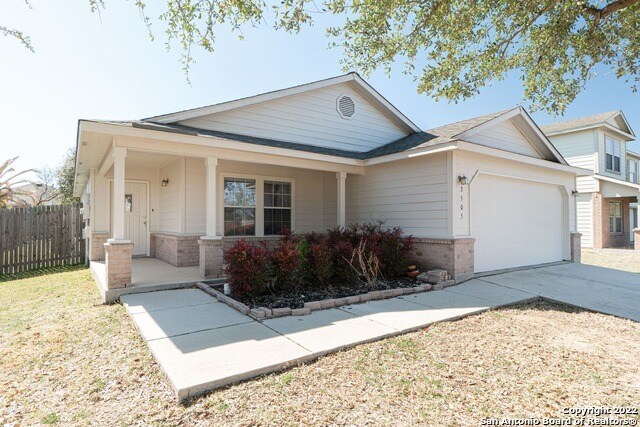 Building Photo - 3505 Mesquite Chase