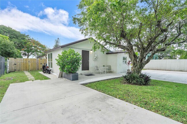 Foto del edificio - 7637 NW 17th Pl