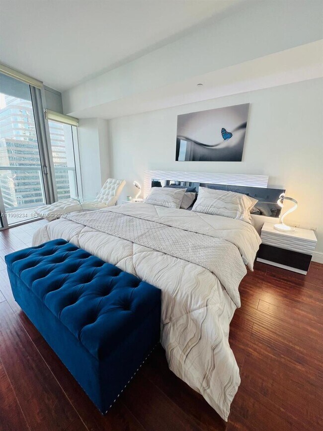 Foto del edificio - 495 Brickell Ave