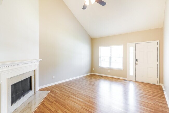 Foto del edificio - 3128 Barksdale Harbor Dr