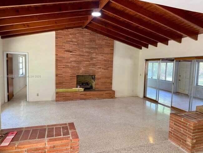 Building Photo - 8055 SW 122nd St