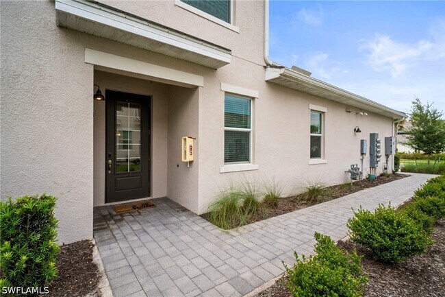 Building Photo - 15919 Grassland Ln
