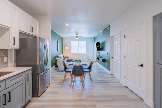 Foto del edificio - 6610 N 93rd Ave