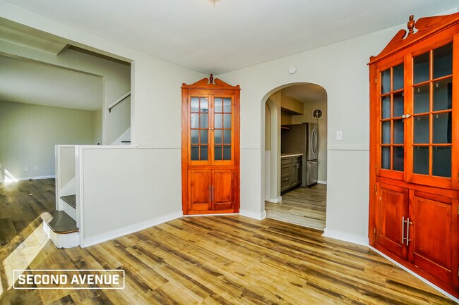 Foto del edificio - 717 6TH ST