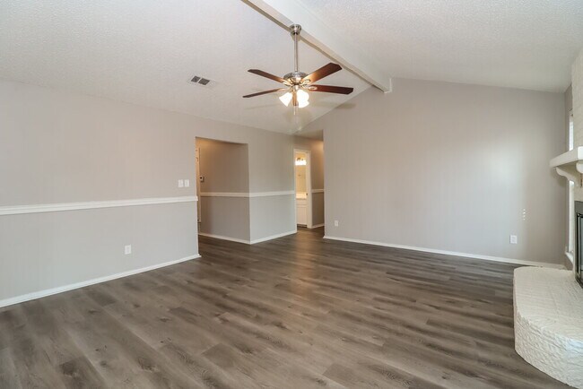 Foto del edificio - 508 Berkshire Ct