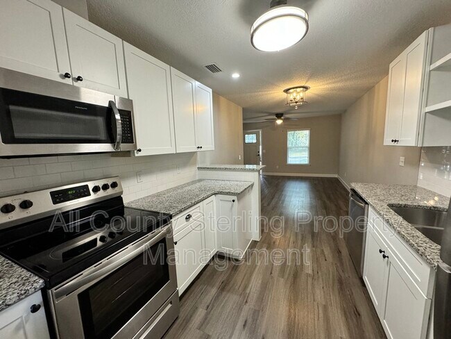 Foto del edificio - 217 SW Tigerview Gln