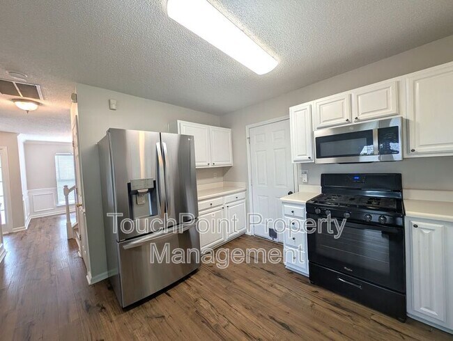 Foto del edificio - 7603 Lullwater Cove