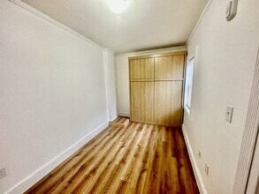 Building Photo - 288 Hanover St