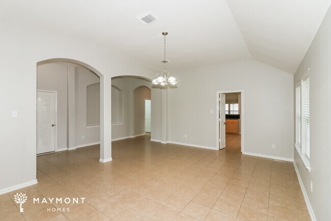 Foto del edificio - 15207 Bentridge Dr