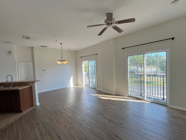 Photo - 6410 S Goldenrod Rd Apartment