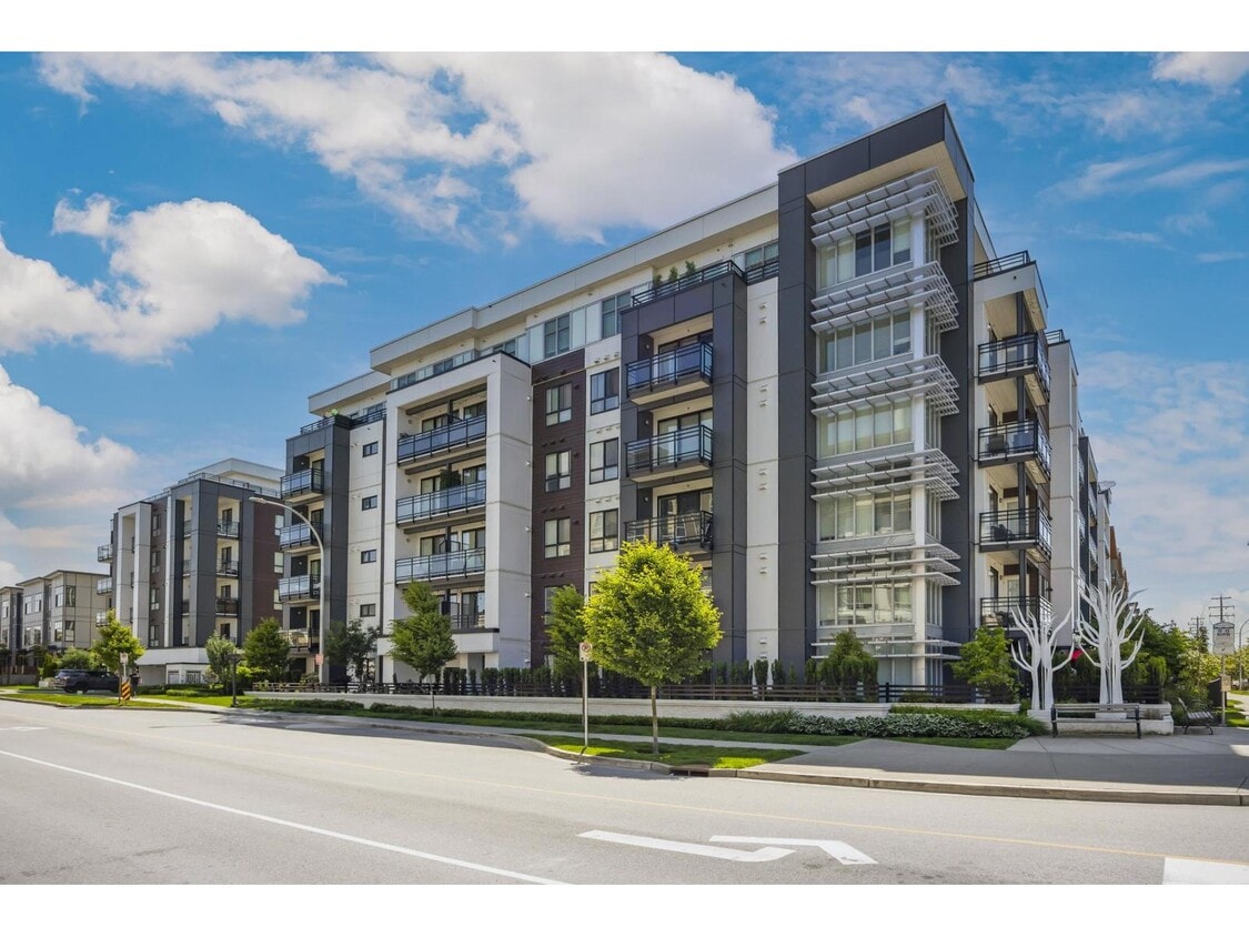 Primary Photo - 20838-2078B 78B Avenue