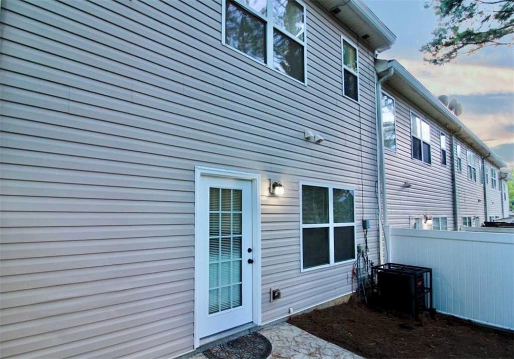 Foto del edificio - 2555 Flat Shoals Rd