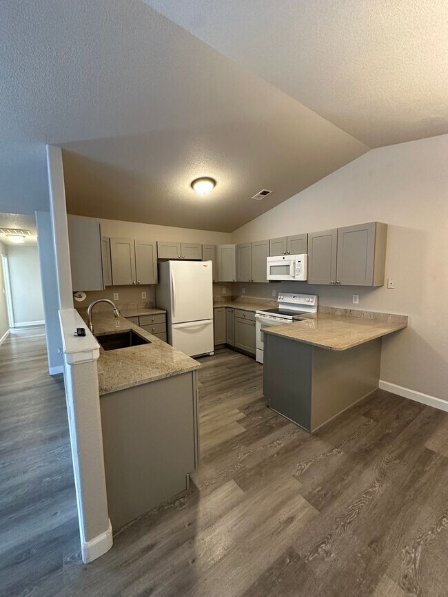 Building Photo - 4407 Springer Ct