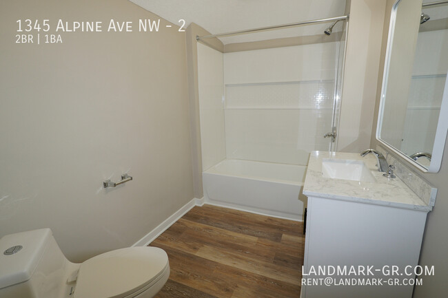 Foto del edificio - 1345 Alpine Ave NW