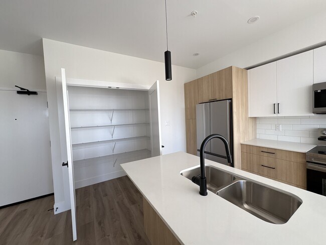 Photo du bâtiment - 1035 Melanson Rd