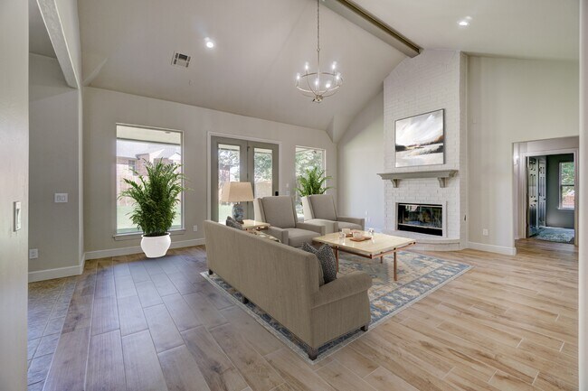 Virtual Staging - 1309 Wild Plum Ct